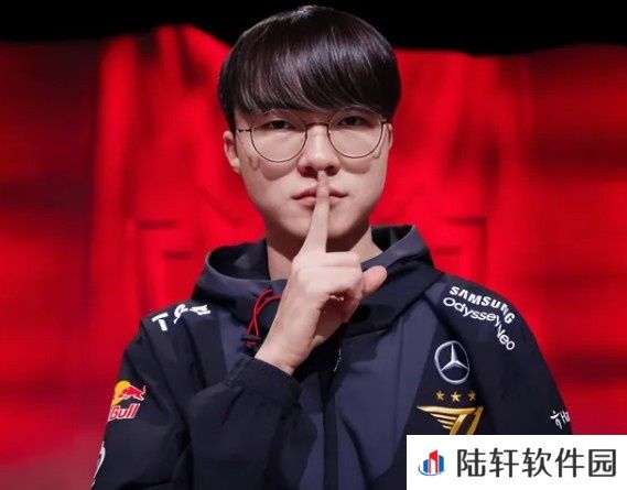Faker：LOL我想成为阿木木的朋友 出道12周年依然觉得排位很有趣
